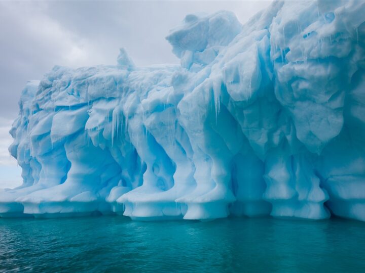 Nouvelle fragmentation du plus grand iceberg de l’Antarctique