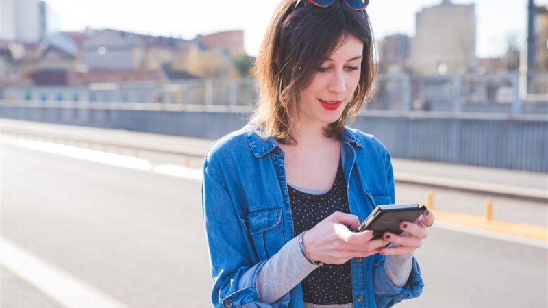 Meilleur service de voyance gratuite par téléphone et sans CB en France