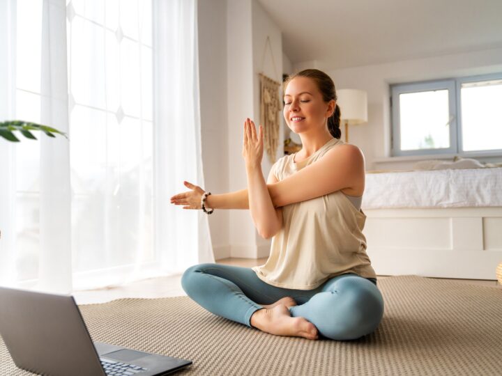 Comparatif des applications de méditation gratuite : celle qui vous convient vraiment