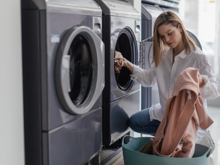 Optimisez votre sèche-linge : par quoi remplacer la balle de tennis efficacement