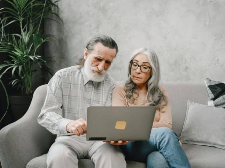 Top 5 des PC portables pour seniors facile à utiliser